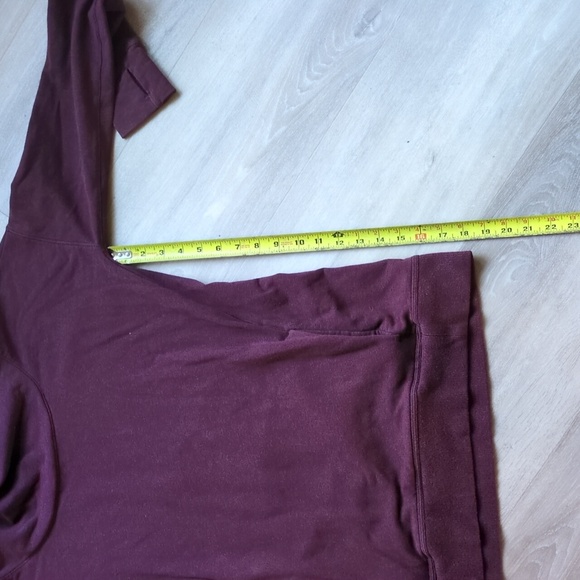 lululemon athletica Women's Plum Cowl Neck Sweatshirt - Picture 7 of 8